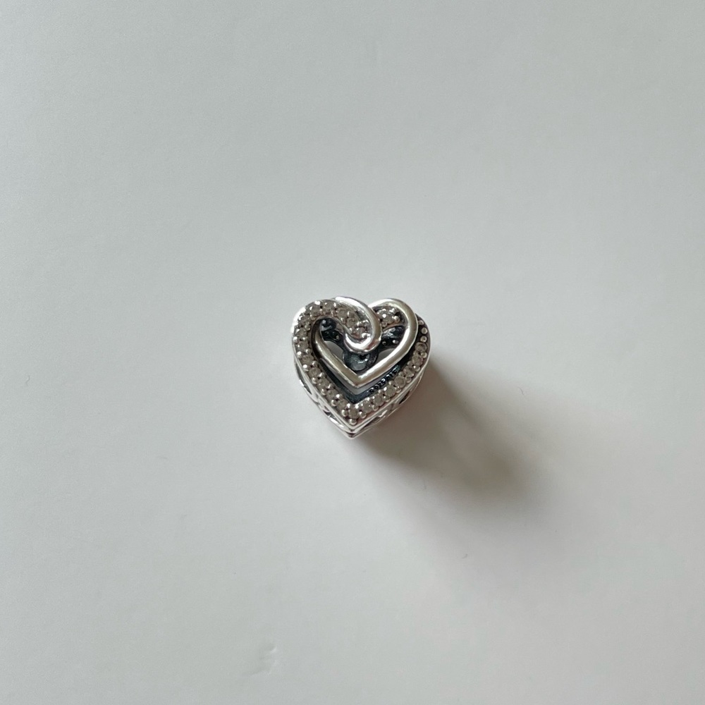 ❤️ Pandora Sparkling Entwined Hearts Charm